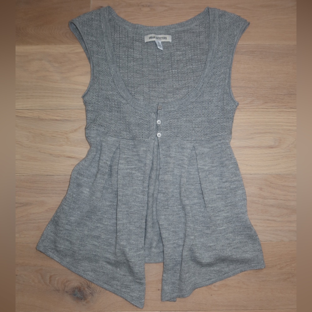 Urban Outfitters Grey Buttoned Top